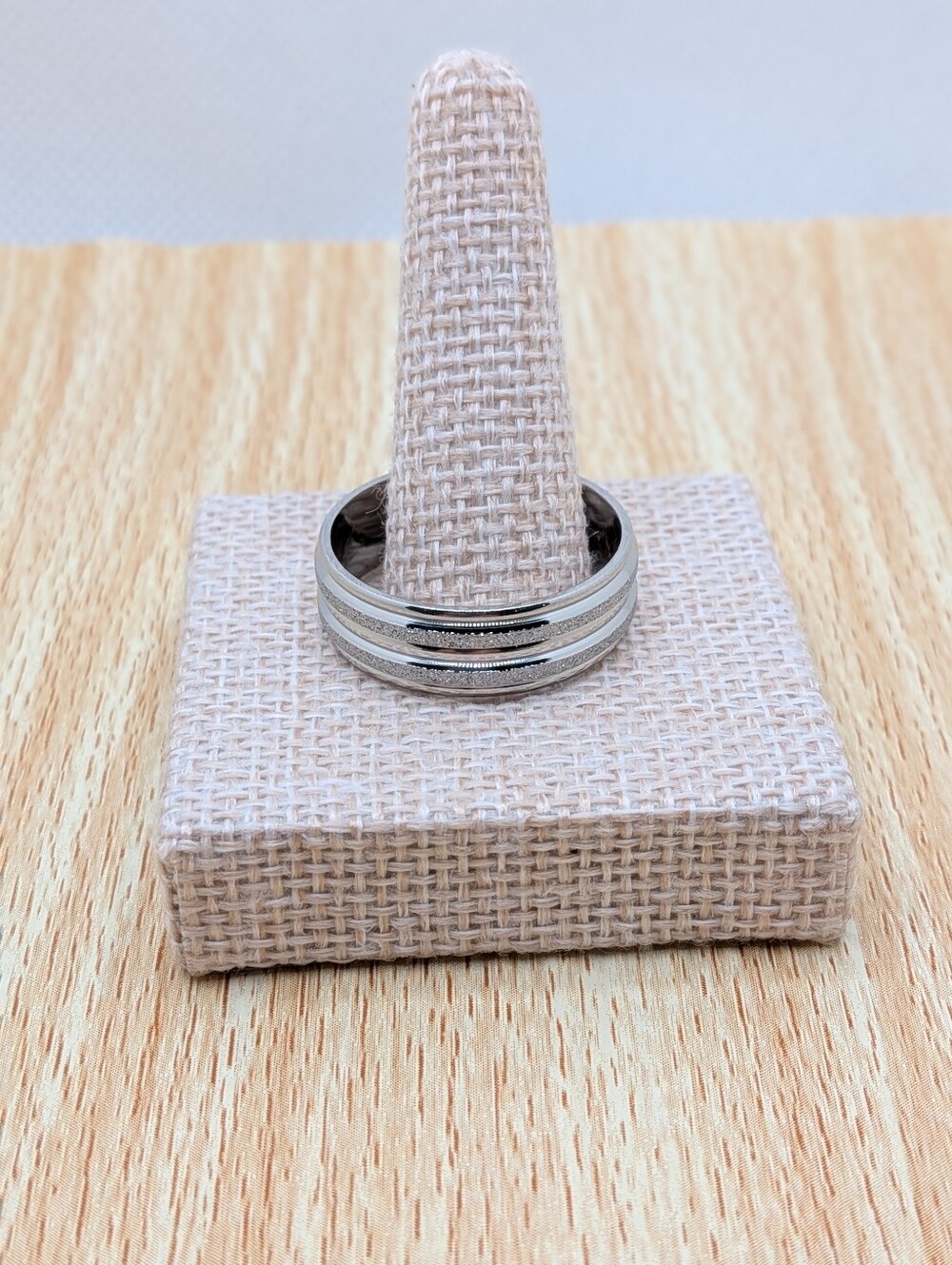 Sparkling Silver Band